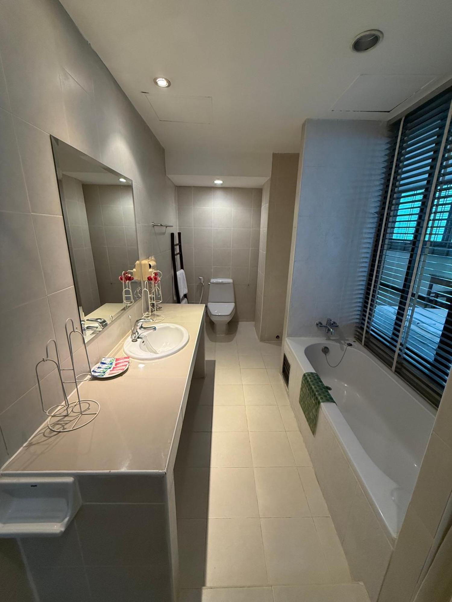 The Best Bangkok House Bagian luar foto